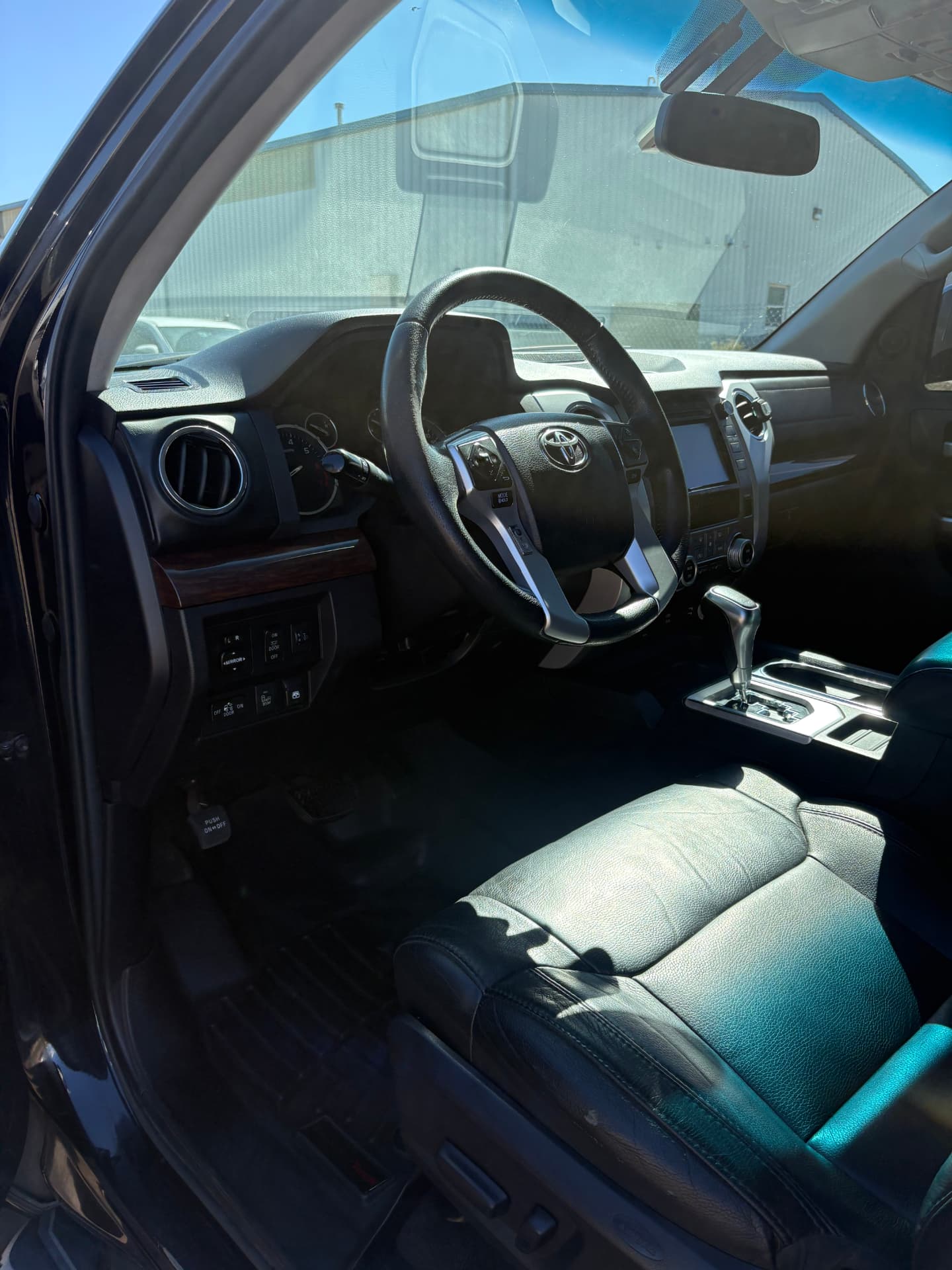 Toyota Tundra leather seats after detailing
